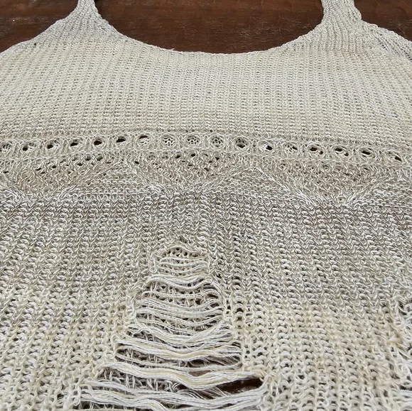 Distressed Crochet Ombre Tank - Picture 4 of 8